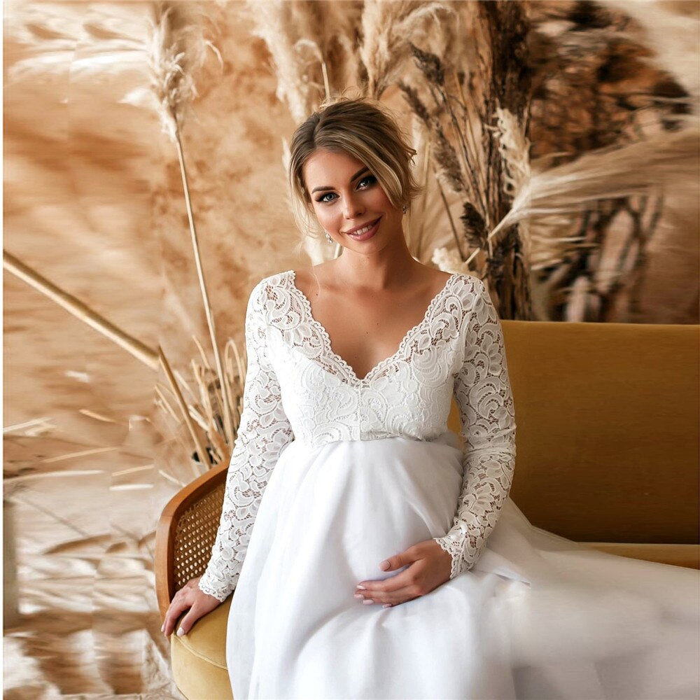 Chic Lace Maxi Dress for Expecting Moms