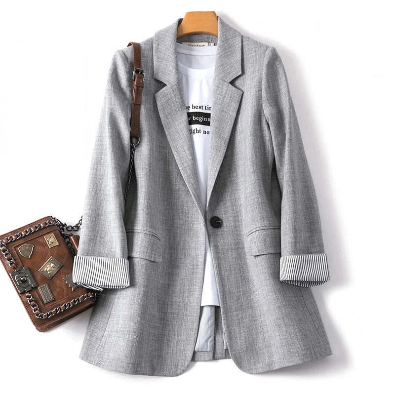 Women's Relaxed Fit Long Sleeve Blazer
