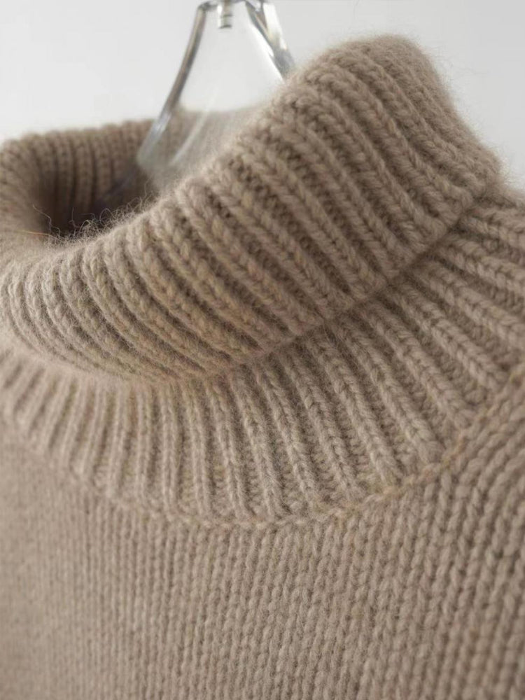 Chic Women's Knitted Turtleneck Sweater