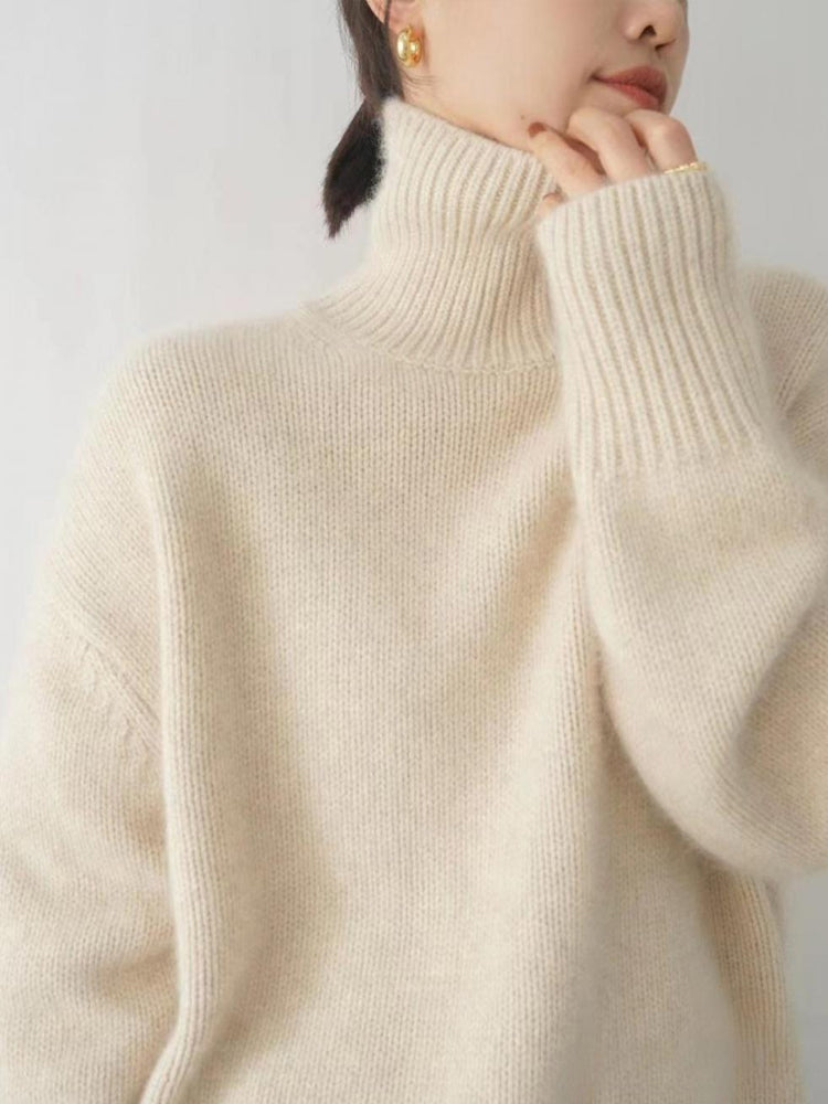Chic Women's Knitted Turtleneck Sweater