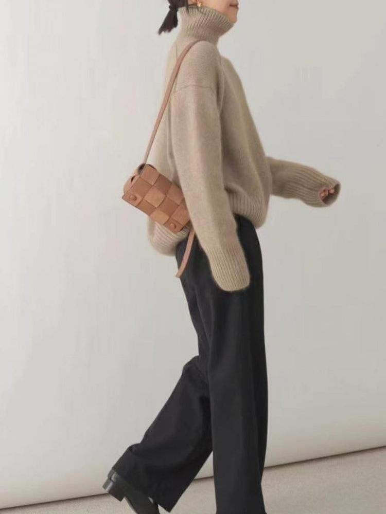 Chic Women's Knitted Turtleneck Sweater