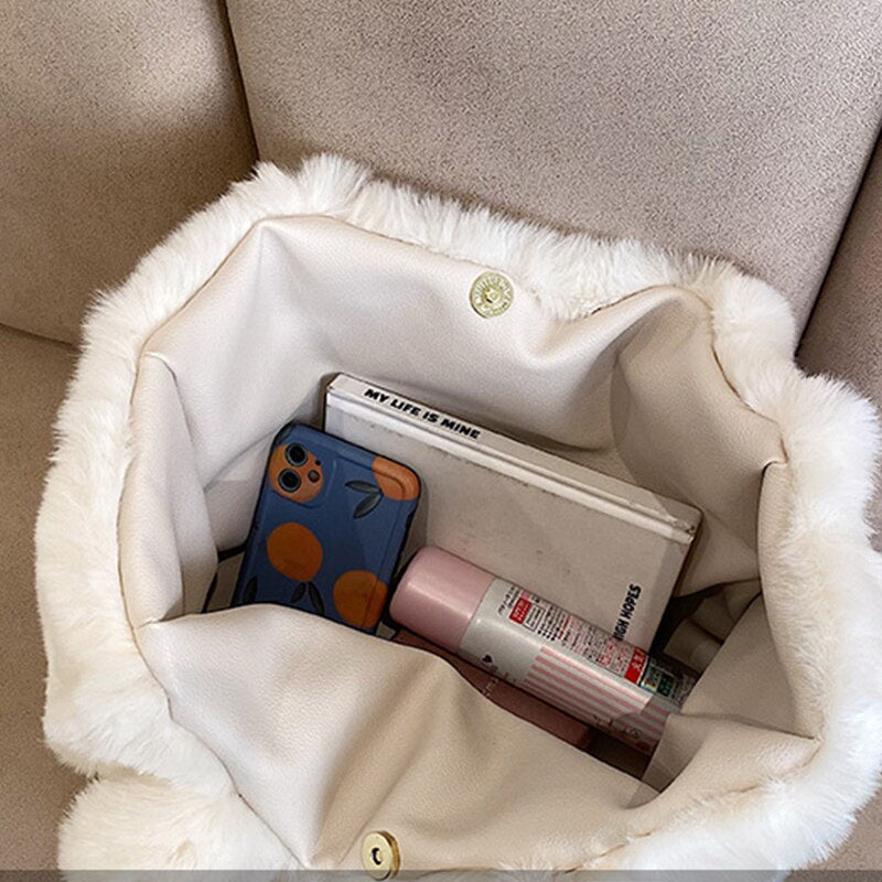 Dante Plush Handbag | Stylish Winter Essential for Women