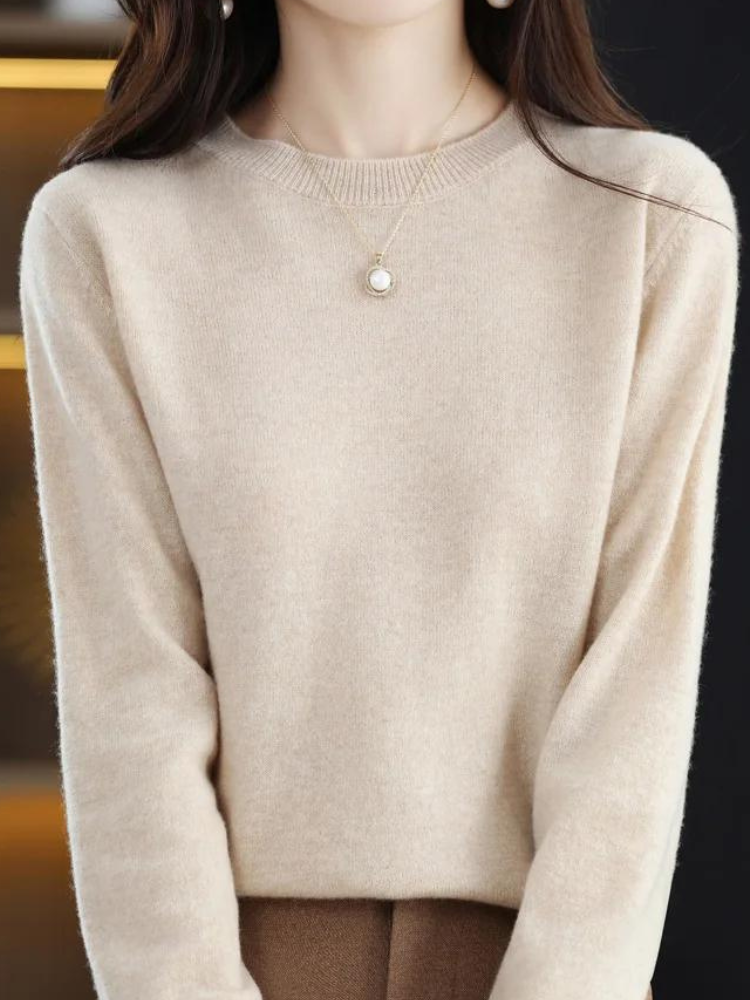 Cozy Long-Sleeve Wool Knit Sweater for Ultimate Warmth