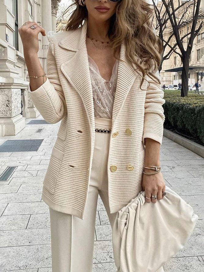 Greta - Women's Tailored Blazer in Beige