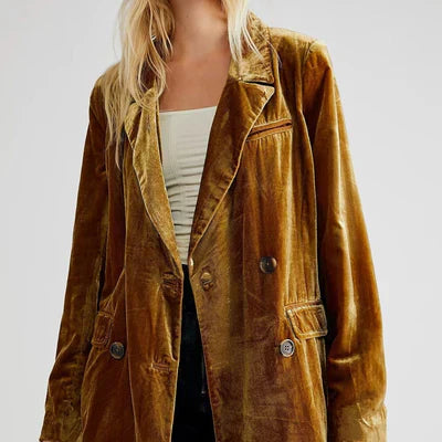 Stylish Long-Sleeve Velvet Blazer with Button Fastening