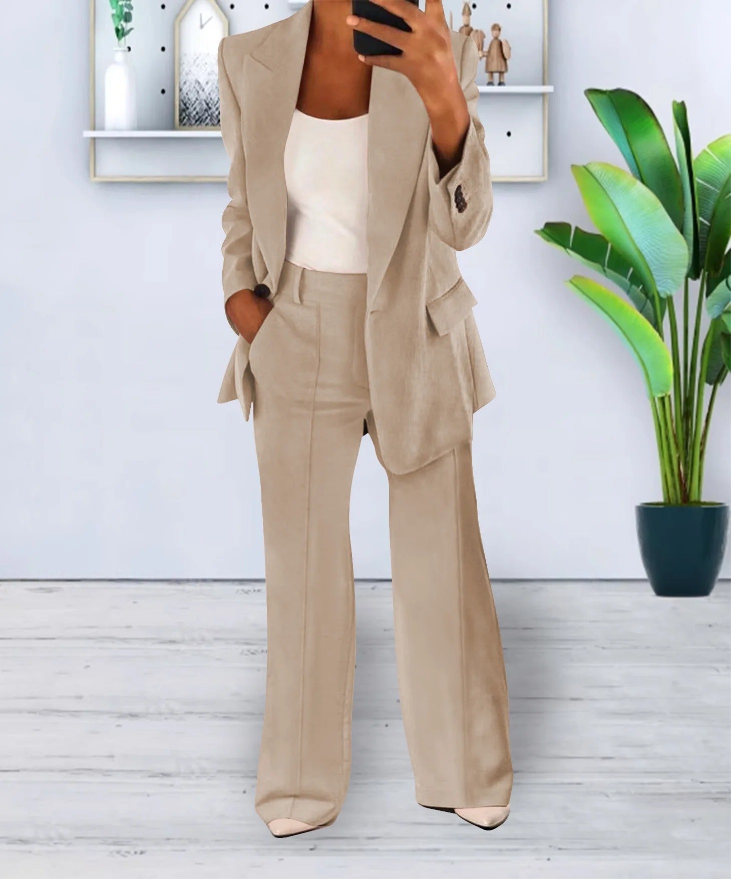 Relaxed Fit Women's Comfort Suit